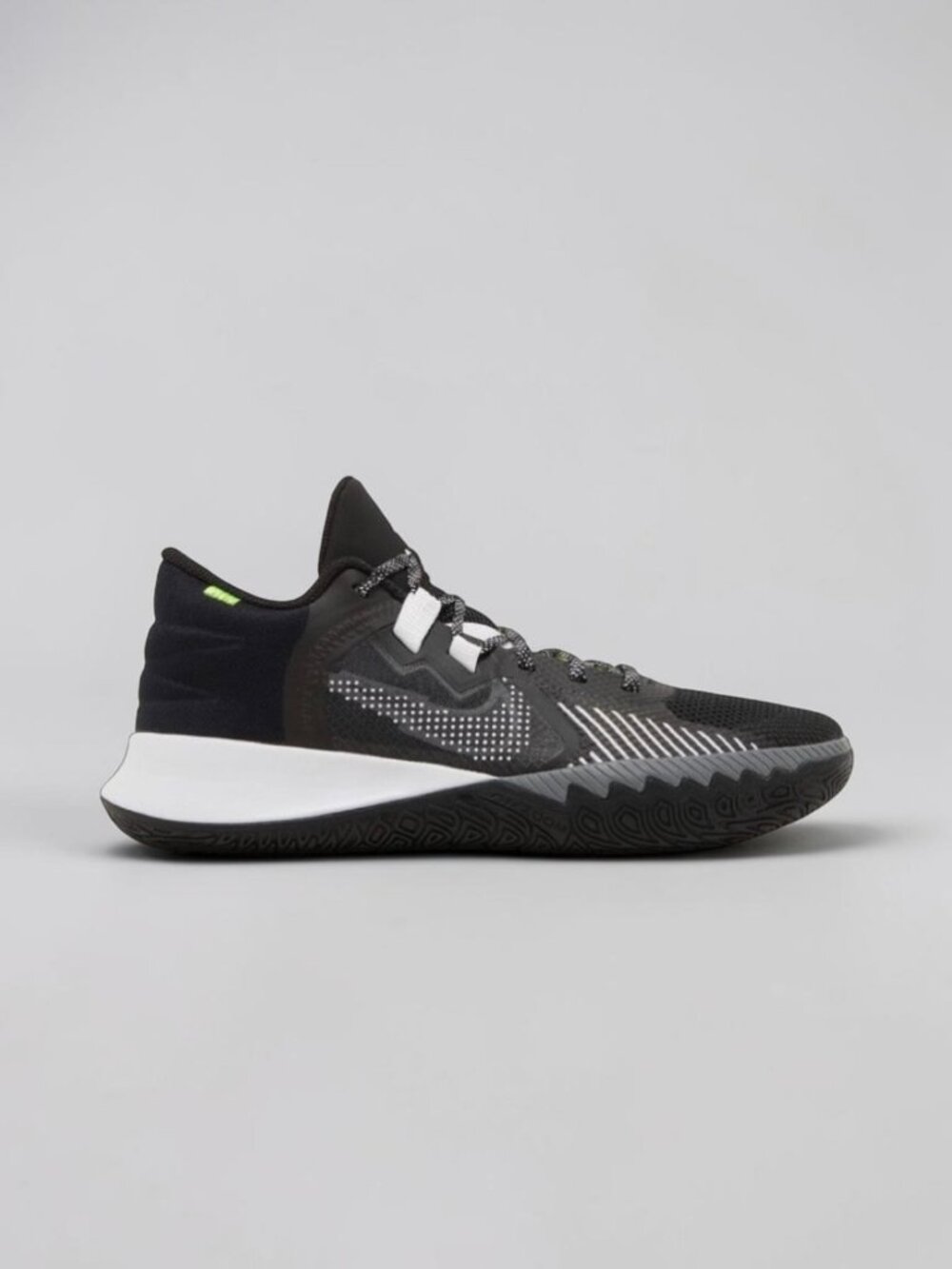 Nike Kyrie Flytrap V Mens Basketball Shoes Size 10.5 Black/White (NEW)